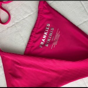 NWOT Frankie’s Bikinis - Ribbed String Bikini Bottom - Size S - Pink